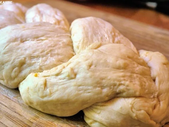 Rezept: Osterzopf Bild Nr. 10 Osterzopf - Rezept - Bild Nr. 10