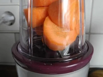 Vegan : Soja süss - sauer mit Karottenraspeln an Reis mit Broccoli - Rezept - Bild Nr. 7