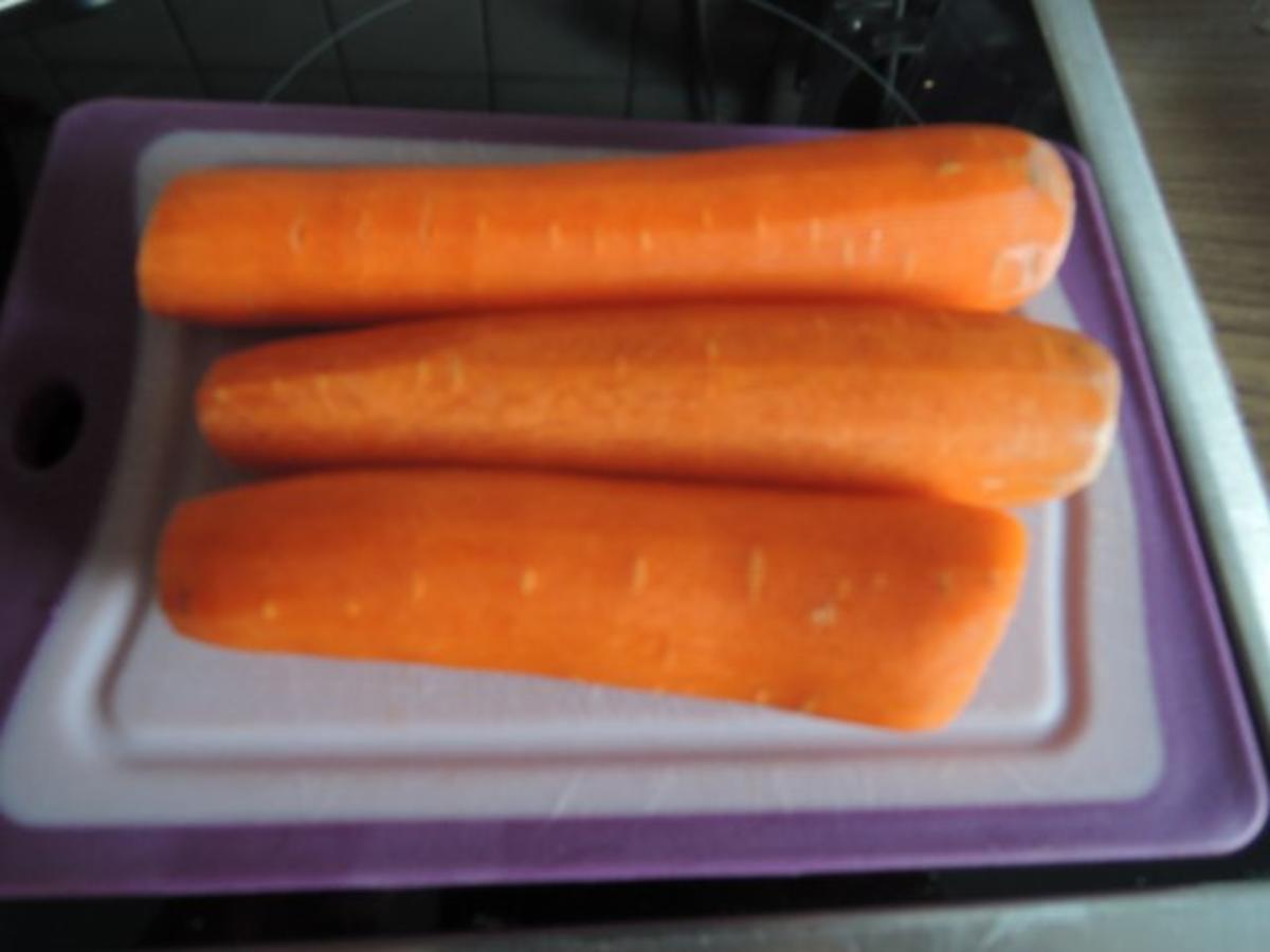 Vegan : Soja süss - sauer mit Karottenraspeln an Reis mit Broccoli - Rezept - Bild Nr. 6