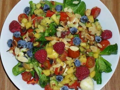 Fruchtiger Salat - Rezept