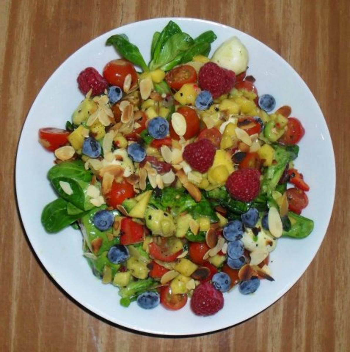 Fruchtiger Salat - Rezept - Bild Nr. 2