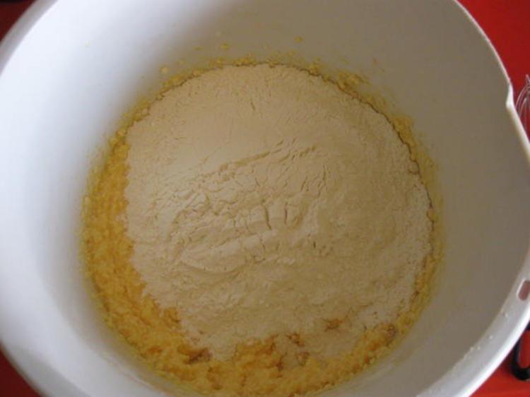 Pfirsich Streusel Kuchen - einfach - von manschie