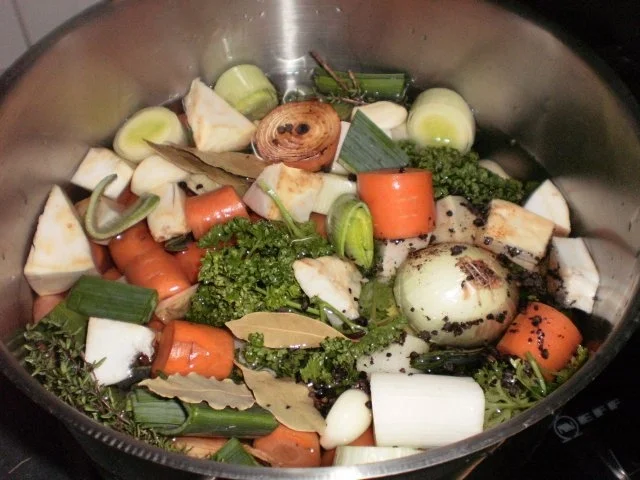 Rezept: Vorrat: Gemüsebrühe Bild Nr. 5 Vorrat: Gemüsebrühe - Rezept - Bild Nr. 5