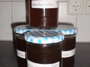 Rezept: Vorrat: Gemüsebrühe Vorrat: Gemüsebrühe - Rezept