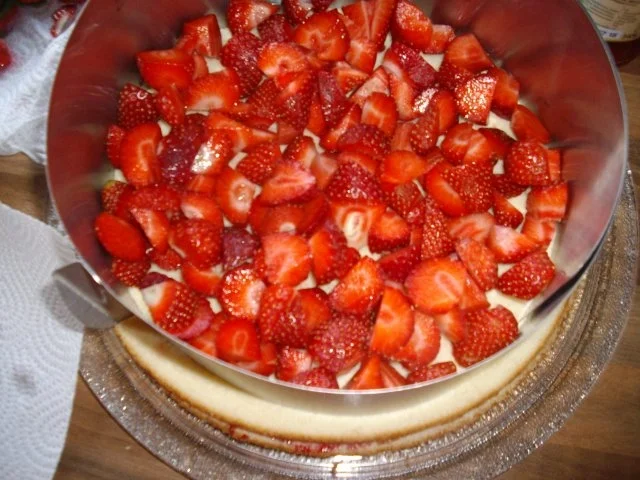 erdbeer-käse-sahnetorte - Rezept - Bild Nr. 3