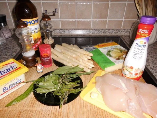 Hähnchen-Spargel-Ragout>> - Rezept - Bild Nr. 2