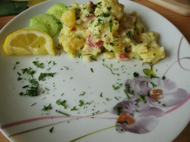 Rezept: Kabeljaufilet mit Bärlauch-Radieschen Kartoffelsalat Bild Nr. 10 Kabeljaufilet mit Bärlauch-Radieschen Kartoffelsalat - Rezept - Bild Nr. 10