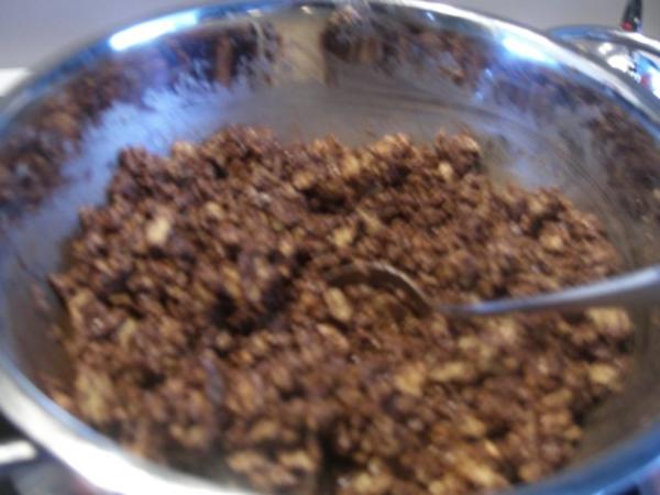 Crunchy Erdnuss Schnitten - einfach - von barbara62