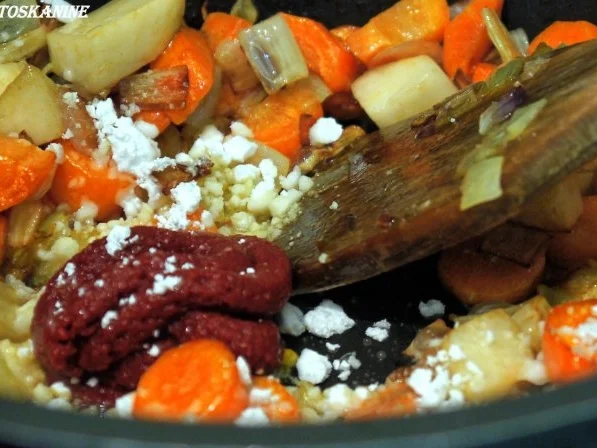 Rinderfilet NT, Rotweinsauce, Kräuterpolenta-Schnitten, Kräuterseitlinge - Rezept - Bild Nr. 10