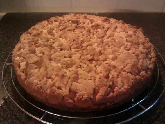 Streuselkuchen gefüllt, oder Torte?! Hmmm.. :-) - Rezept - Bild Nr. 2