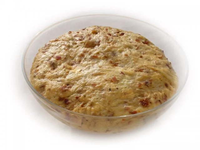 Herzhafter Hefekuchen versteckt ein paar Eier - Rezept - Bild Nr. 8