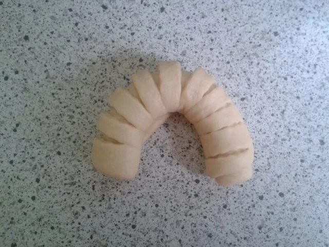 Rezept: Süße Hörnchen ala Amarylis Bild Nr. 6 Süße Hörnchen ala Amarylis - Rezept - Bild Nr. 6