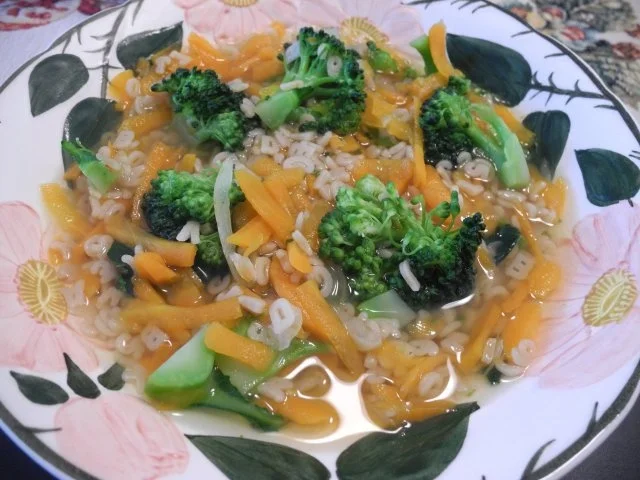 Vegan : Ein heißes schnelles Süppchen zum 2. Frühstück - Rezept - Bild Nr. 2