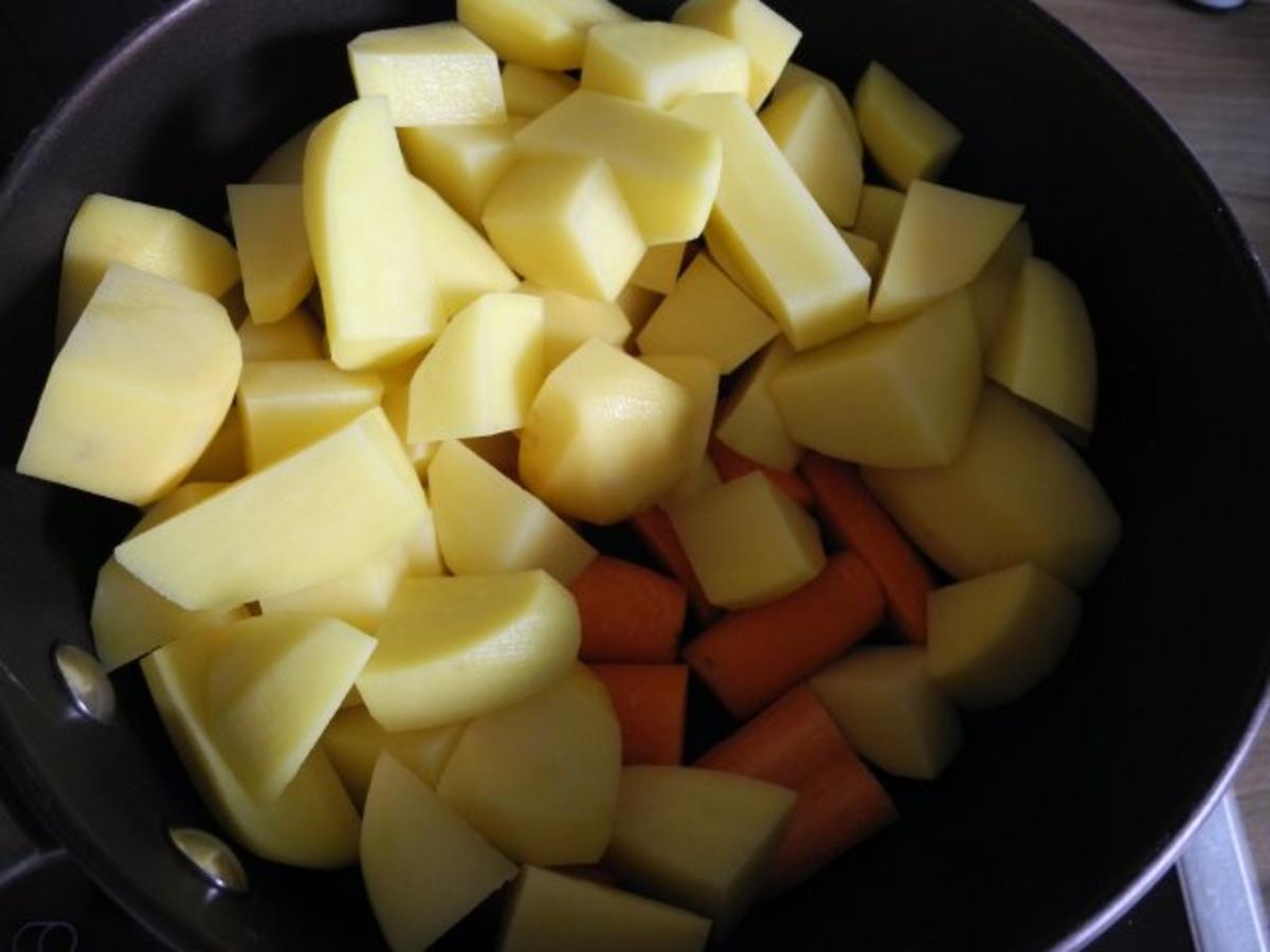 Vegan : Kartoffel - Karotten - Petersilien - Stampf als Beilage zum Ostermenü - Rezept - Bild Nr. 4