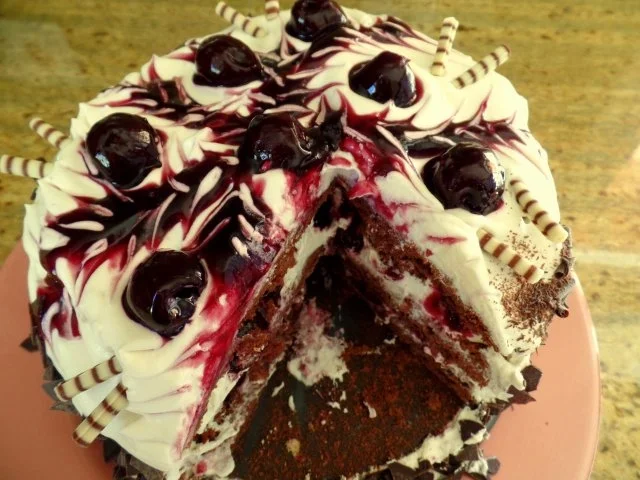 Kleine Schwarzwälder Kirschtorte - Rezept - Bild Nr. 2