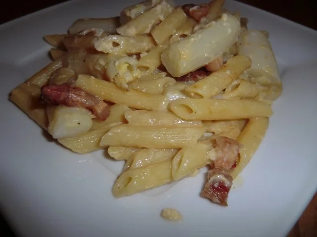 Rezept: Spargelcarbonara mit Speck Spargelcarbonara mit Speck - Rezept
