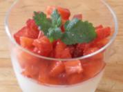 Buttermilchmousse mit marinierten Erdbeeren - Rezept