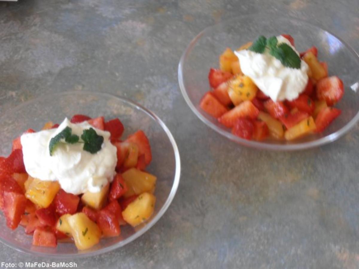 Erdbeer-Ananas-Salat - Rezept - Bild Nr. 2