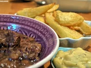 Stoofvlees mit Pommes frites - Rezept