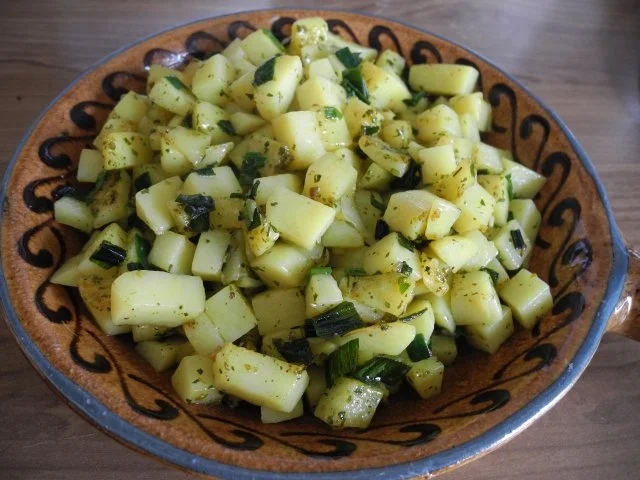 Beilage : Gedämpfte Porree - Kartoffel - Würfel - Rezept