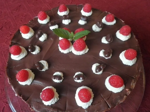 Beeren - Mascarpone - Torte ... - Rezept - Bild Nr. 23