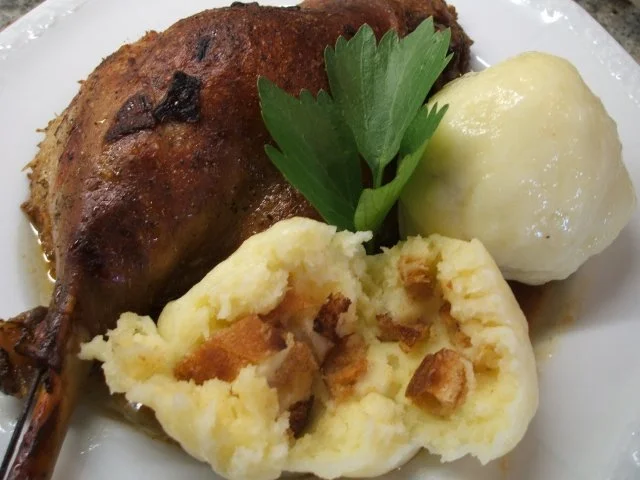 Knödel: "Faule-Weiber-Klöß" - Rezept