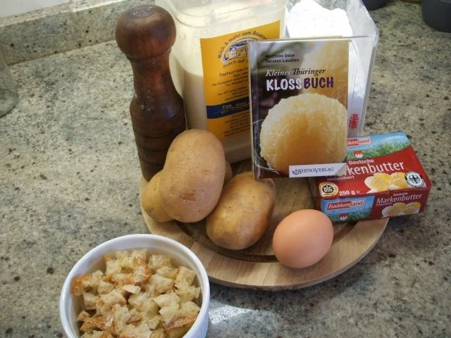 Knödel: "Faule-Weiber-Klöß" - Rezept - Bild Nr. 2