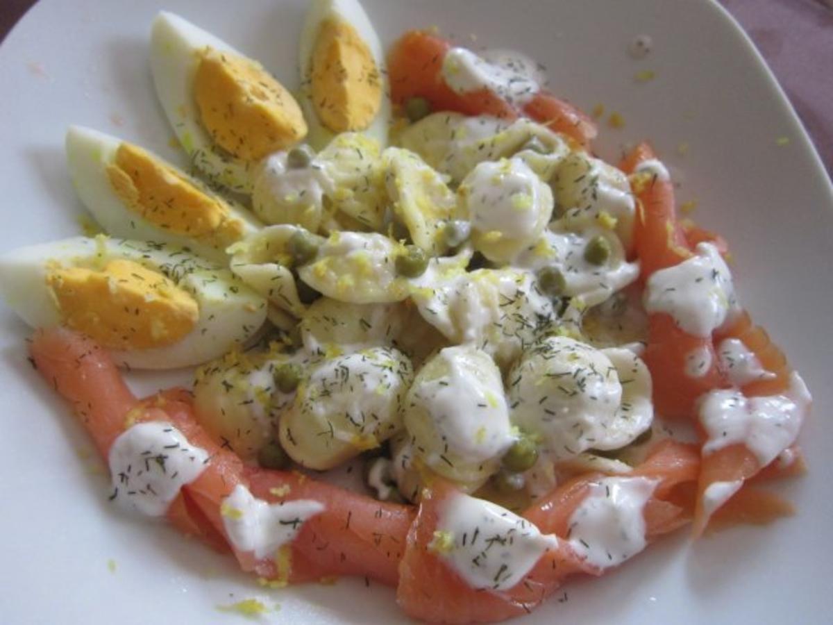 Bilder für Nudel -Lachs -Salat Rezept