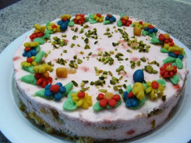 Rezept: Pistazien -Himbeer-Torte Pistazien -Himbeer-Torte - Rezept