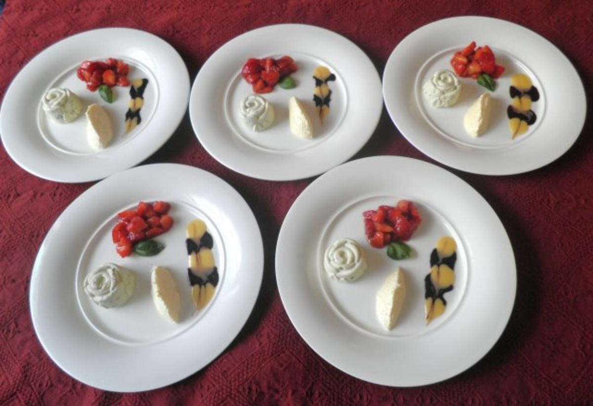 Basilikum - Eis, Eierlikör - Mousse und Balsamico - Erdbeeren ... mein Osterdessert ... - Rezept - Bild Nr. 14
