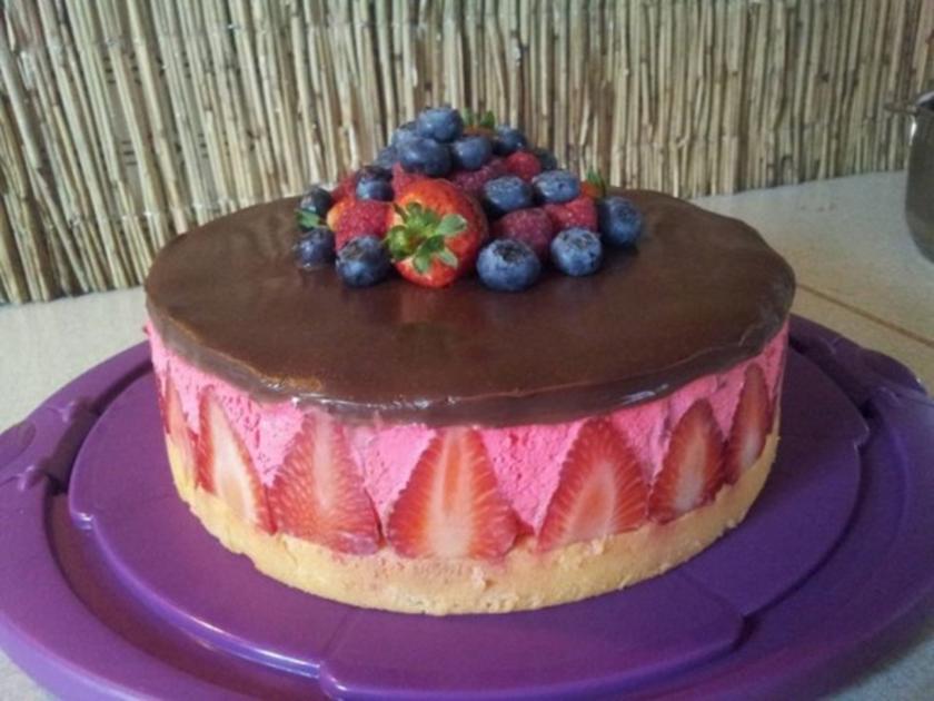 Erdbeer Quark Torte - einfach - 167 kcal/100g