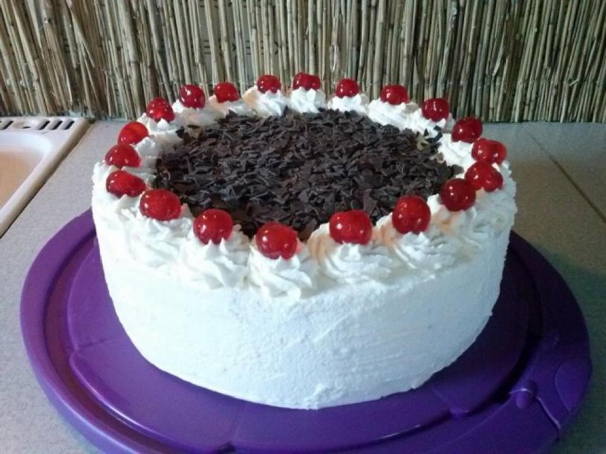 Bilder für Schwarzwälder Kirschtorte Rezept