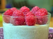 Rezept: Rhabarber-Mousse mit Himbeeren Rhabarber-Mousse mit Himbeeren - Rezept
