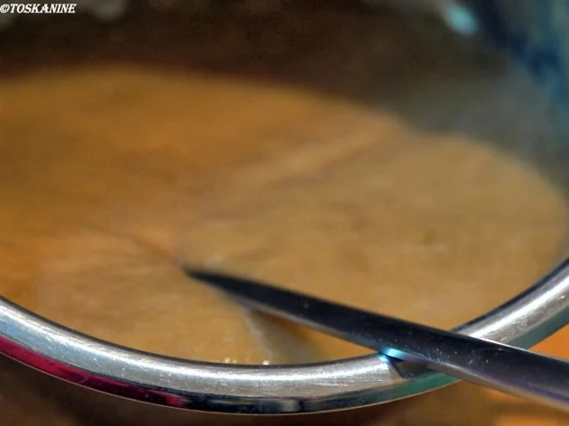 Rhabarber-Mousse mit Himbeeren - Rezept - Bild Nr. 5