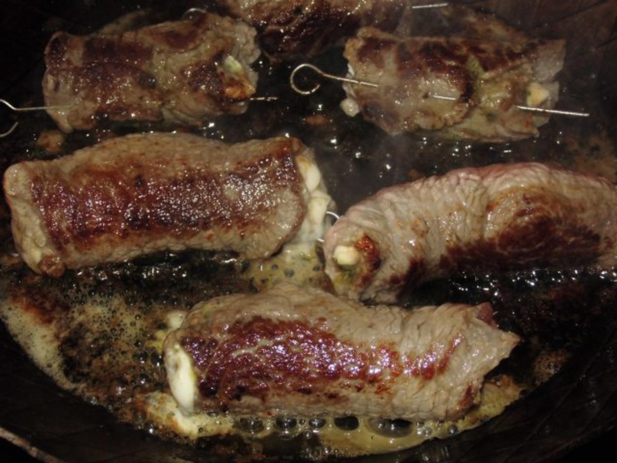Rinder - Minuten - Steak, grobe Kartoffeln und warmer Romana Salat - Rezept - Bild Nr. 2