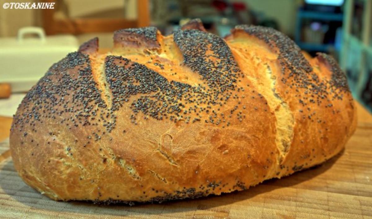 Würziges Mohn-Weißbrot - Rezept mit Bild - kochbar.de