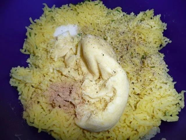 Zigeunerrollbraten mit Spinatknödel, Bohnensalat + Dessert - Rezept - Bild Nr. 3