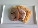 Spanferkelrollbraten auf Sauerkraut von der Kohlrübe - Rezept