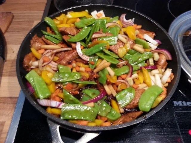 Rezept: Marinierte Hähnchenpfanne Marinierte Hähnchenpfanne - Rezept