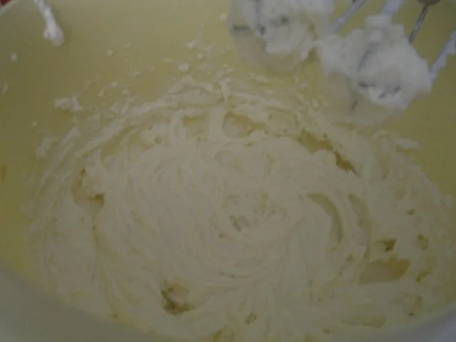 Erdbeer-Stracciatella-Schnitten - Rezept - Bild Nr. 5