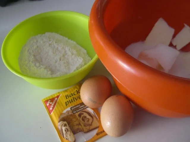 Erdbeer-Stracciatella-Schnitten - Rezept - Bild Nr. 12