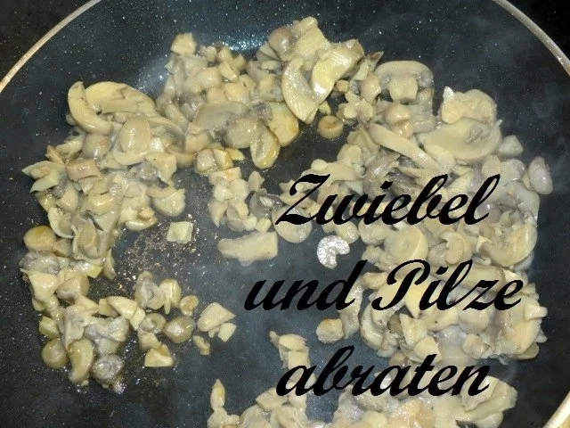 Rezept: Putenbrustfilet in Rotweinpilzsoße Bild Nr. 7 Putenbrustfilet in Rotweinpilzsoße - Rezept - Bild Nr. 7