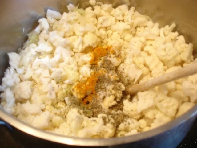 Rezept: Blumenkohlcremesuppe Bild Nr. 6 Blumenkohlcremesuppe - Rezept - Bild Nr. 6