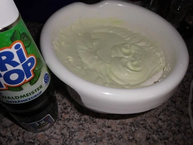 Waldmeister-Oster-Torte>> - Rezept - Bild Nr. 4