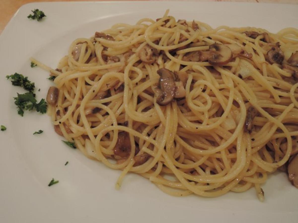 Vegan : Reisspaghetti mit Champignongs - Rezept - Bild Nr. 2