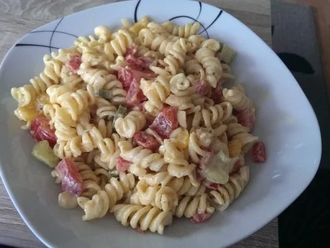 Rezept: Vegetarischer Nudelsalat Vegetarischer Nudelsalat - Rezept