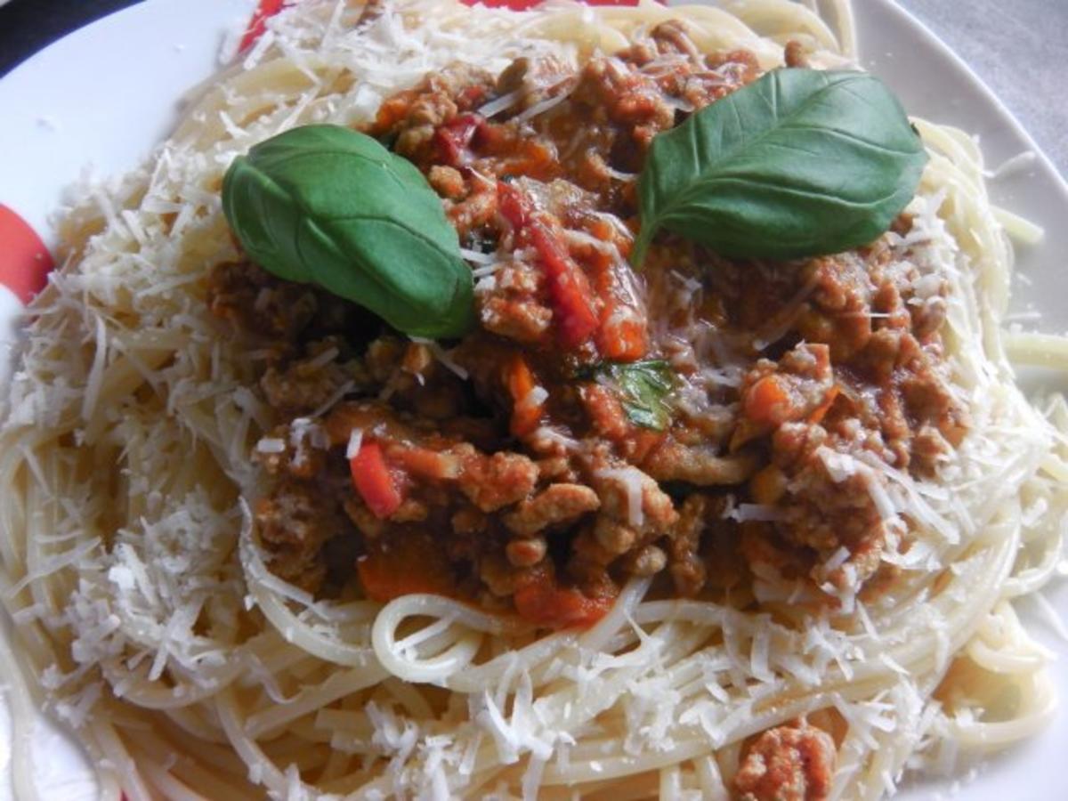 Spaghetti Bolognese di Papa - Rezept - Bild Nr. 2