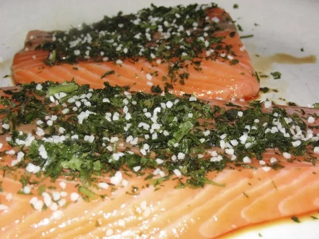 Lachs ohne Haut - Dampf gegart - mit kalter Vinaigrette, Curry - Mango - Reis u. Broccoli - Rezept - Bild Nr. 2