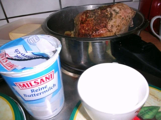 Schweinebraten in Buttermilchsauce - Rezept - Bild Nr. 5