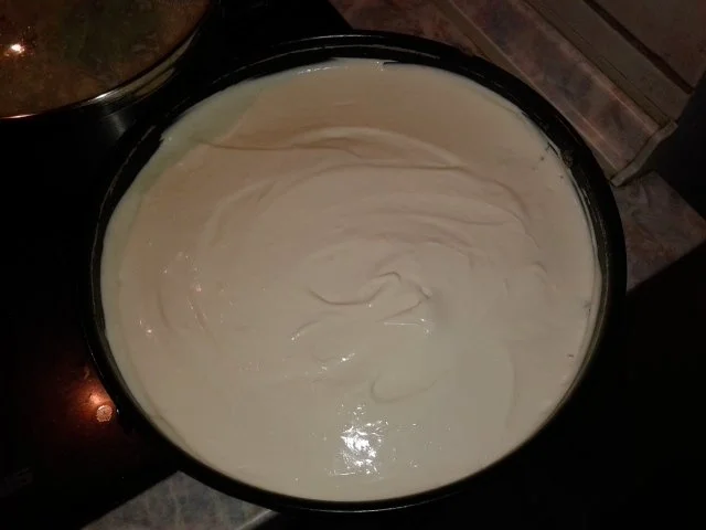 Rezept: MOHNKUCHEN mit SAHNE-SCHMAND und SCHOKOLADENÜBERZUG Bild Nr. 6 MOHNKUCHEN mit SAHNE-SCHMAND und SCHOKOLADENÜBERZUG - Rezept - Bild Nr. 6